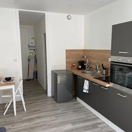 Cosy Flat Carteret - Appartement Centre Bourg - 4 Personnes Barneville-Carteret Exterior photo